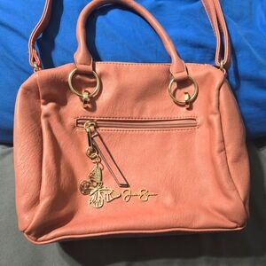 Pink Jessica Simpson hand bag